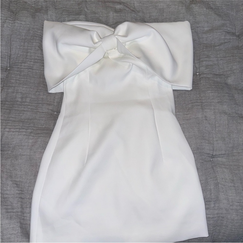 Meshki Gwyneth off shoulder bow mini dress